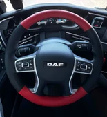 DİKİŞLİ DİREKSİYON KILIFI SİYAH DERİ KIRMIZI DERİ SİYAH DİKİŞLİ DAF TIR KAMYON İÇİN thumbnail 1