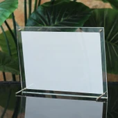 Şeffaf Akrilik Fotoğraf Çerçevesi - 8 inç (15.2x20.3cm) - Masa Dekorasyonlu - 4