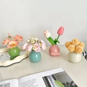 Nordik Tarzı Seramik Küçük Masaüstü Vazo - Fasulye Tozu + 2 Lale - 3