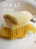 Limon Sarısı Waffle Örme Akrilik Battaniye - 45x45cm Yastık Kılıfı + İç Dolgu - 3