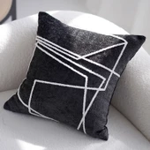 Siyah Beyaz Dekoratif Yastık Kılıfı - Şönil Siyah Beyaz Geometrik Çizgili 45x45 cm - İç Dolgulu - 1