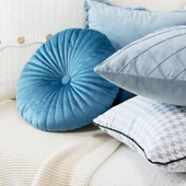 Nordik Minimalist Mavi Yastık Kılıfı - Açık Mavi Çapraz Büzgülü 45x45 - Sadece Kılıf - 4