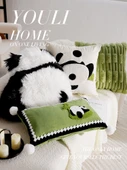 Sevimli Panda Yastık Kılıfı - Yamalı Bambu Yuvarlanan Panda 45x45cm - Kılıf ve İç Dolgu - 6