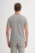 Cazador Bisiklet Yaka Slim Fit Jakarlı Çizgi Desenli Tişört - 4