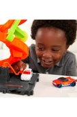 Hot Wheels Mega Araba Yıkama Kulesi: Döner Spiral ve İki Su Tankıyla Gerçekçi Yıkama Deneyimi! - 4