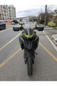 MOTOCAM Benelli TRK 702 X Siperlik Ön Cam 2025 Model 51cm Şeffaf Renkli 4mm 2. TASARIM - 1