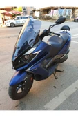 MOTOCAM Kymco Downtown 250i Siperlik Ön Cam 2016 2025 Model 61cm Füme Renkli 4mm - 3