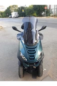 MOTOCAM Peugeot Metropolis 400 Siperlik Ön Cam 2021-2025 Model 68cm Füme Renkli 4mm - 1