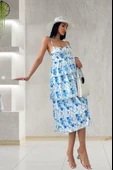 Lucky Life Sıfır Kol Askılı Dekolteli Yırtmaç Detay çiçek Baskılı Süprem Midi Elbise thumbnail 1