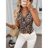 Lucky Life Kadın Askılı V Yakalı önden Düğmeli Leopar Desenli Atlas Ceket thumbnail 2