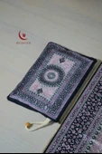 Pratik ve Taşınabilir İpek Dokulu Çantalı Seccade  Mini Çiçek Desenli Lila - 2