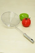 Tilbe Home Dondurma Kaşığı Çelik Yumurta Çırpıcı Servis Kaşığı Dolma Biber Oyucu Kevgir Kepçe Patates Soyucu - 5