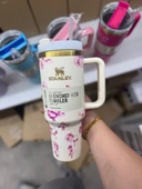 Stanley  Quencher Pipetli Termos Bardak 1.18 Lt Beyaz Gül - 1