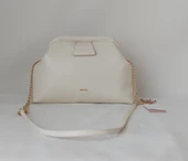 252AA105 Model Sarach Marka Bej Renk Zincir Kulp Omuz Çantası - 1