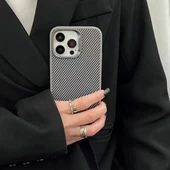 Apple iPhone 15 Pro Kılıf M-safe Şarj Özellikli Karbon Fiber Görünümlü Zore Troy Kapak thumbnail 3