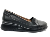 Ayakdaş Hakiki Deri Ortopedik Üstü Lastik Detaylı Kadın Babet Ayakkabı thumbnail 2