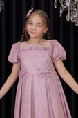 Kız Çocuk Kare Yaka Şeffaf Tüllü Omuzları Fırfırlı Beli Fiyonk Detaylı Üzeri Simli Pembe Abiye thumbnail 3