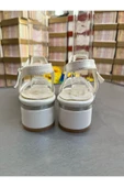 JENA BEYAZ SİMLİ EN MODA 4,5 CM TOPUK BOYUNDA KALIN TOPUK KADIN ABİYE AYAKKABISI - 2