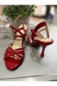 SUNA RUĞAN KIRMIZI 5 BANT TANGO, DANS VE ABİYE AYAKKABISI 8,5 CM 13 PONT TOPUK BOYU thumbnail 1