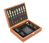 Ahşap Kutulu Satrançlı Matara Seti 6 oz - 1