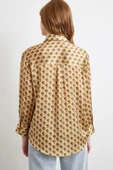 Geometrik Desenli Saten Gömlek Bej thumbnail 5