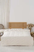 Rivaİstanbul Loura Çift Kişilik Çift Taraflı Kapitone Yün Yorgan 195x215 cm - 2