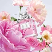 DIOR MISS BLOOMING BOUQUETTE 100ml EDT thumbnail 3