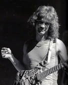 Byr Van Halen Kolye (Plastik Aparattır!!!) 3D thumbnail 2