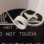 Byr Yüzük Çizgileri Kare Kesim - Boyut 7 (Plastik Aparattır!!!) 3D thumbnail 3