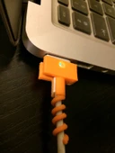 Byr MacBook Kablo Tasarrufu (yeni nesil) (Plastik Aparattır!!!) 3D thumbnail 5