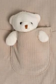 Ayıcık Aksesuarlı Çıtçıtlı Erkek Bebek Tulum Takımı Bej - 3
