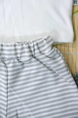 Çizgili Kısa Kollu Şortlu Takım Gri-Beyaz thumbnail 3
