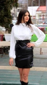 Beyaz Deri Elbise - 1
