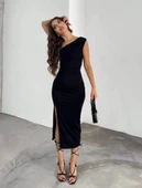 Kadın Tek Omuzu Açık Büzgülü Yandan Yırtmaçlı Uzun Sandy Elbise - 8