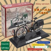 1:10 Ölçekli Bisiklet Modeli - Koleksiyoncu Versiyonu Siyah - Sırt Çantası, Pompa ve Sergi Tabanı ile - 1