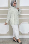 KADIN ÇİZGİLİ BROŞ DETAYLI TESETTÜR GÖMLEK thumbnail 7