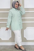KADIN ÇİZGİLİ BROŞ DETAYLI TESETTÜR GÖMLEK thumbnail 2