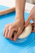 Yuvarlak Yapışmaz Premium Kalite Ölçülü Silikon Hamur Açma Matı 30cm /kek Pasta Pişirme Kağıdı İşlevli - 1
