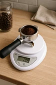 Hazneli Dijital Mutfak Terazisi - 5 Kg | LCD Ekranlı, Otomatik Sıfırlama, Uzun Pil Ömrü - 2