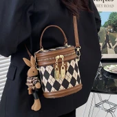 Kadın Moda Lüks Deri Kova Omuz Çantası - Kahve - Bebek Figürü Yok - 4