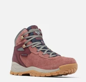 Columbia newton ridge BC kadın bot - 2