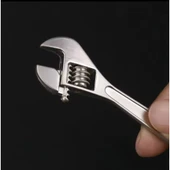 Fonksiyonel İngiliz Anahtarı Şeklinde Anahtarlık - 3