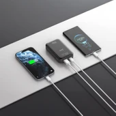 Juo 10000mAh 33W LED Watt Amper Göstergeli USB-A + Type-C Powerbank Taşınabilir Hızlı Şarj Cihazı thumbnail 2