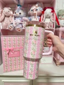 Stanley  Quencher Pipetli Termos Bardak 1.18 Lt Loveshackfancy Pembe - 2