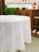 Yuvarlak Plastik Tek Kullanımlık Masa Örtüsü - Beyaz - 2.13m Çap - 1 Adet - 11