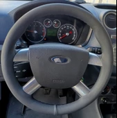 DİKİŞLİ DİREKSİYON KILIFI FÜME RENK DERİ SİYAH DİKİŞLİ F ORD CONNECT İÇİN thumbnail 2