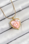 316L Çelik Zincir Pembe Sanatsal Portre İnci Detaylı Papatya Figürlü Kalp Model Gold Renk Kadın Kolye - TJ-BKO10271 - 1