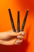 FLORMAR Suya Dayanıklı Işıltılı Kalem Far -color Shadow Stick - 003 Perfect Lights - 8682536039437 - 8