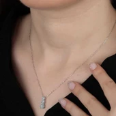 Kruvazör Swarovski Taşlı Gümüş Üçtaş Tektaş Bayan Kolye - 2
