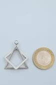 Üçgen Kare Geometrik Gümüş Kaplama Deri İp Kolye thumbnail 5